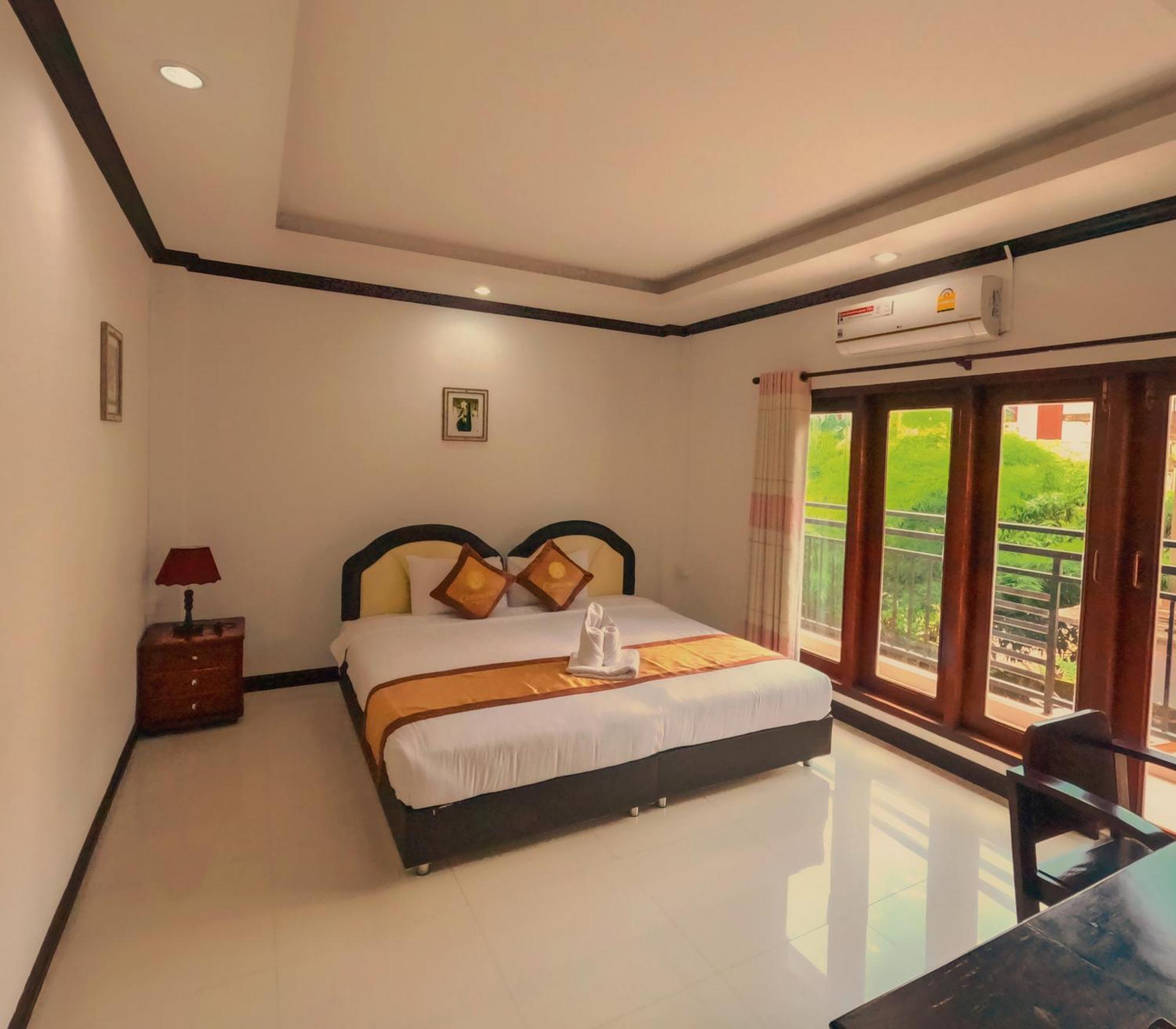 Vang Vieng Consiana Hotel 外观 照片