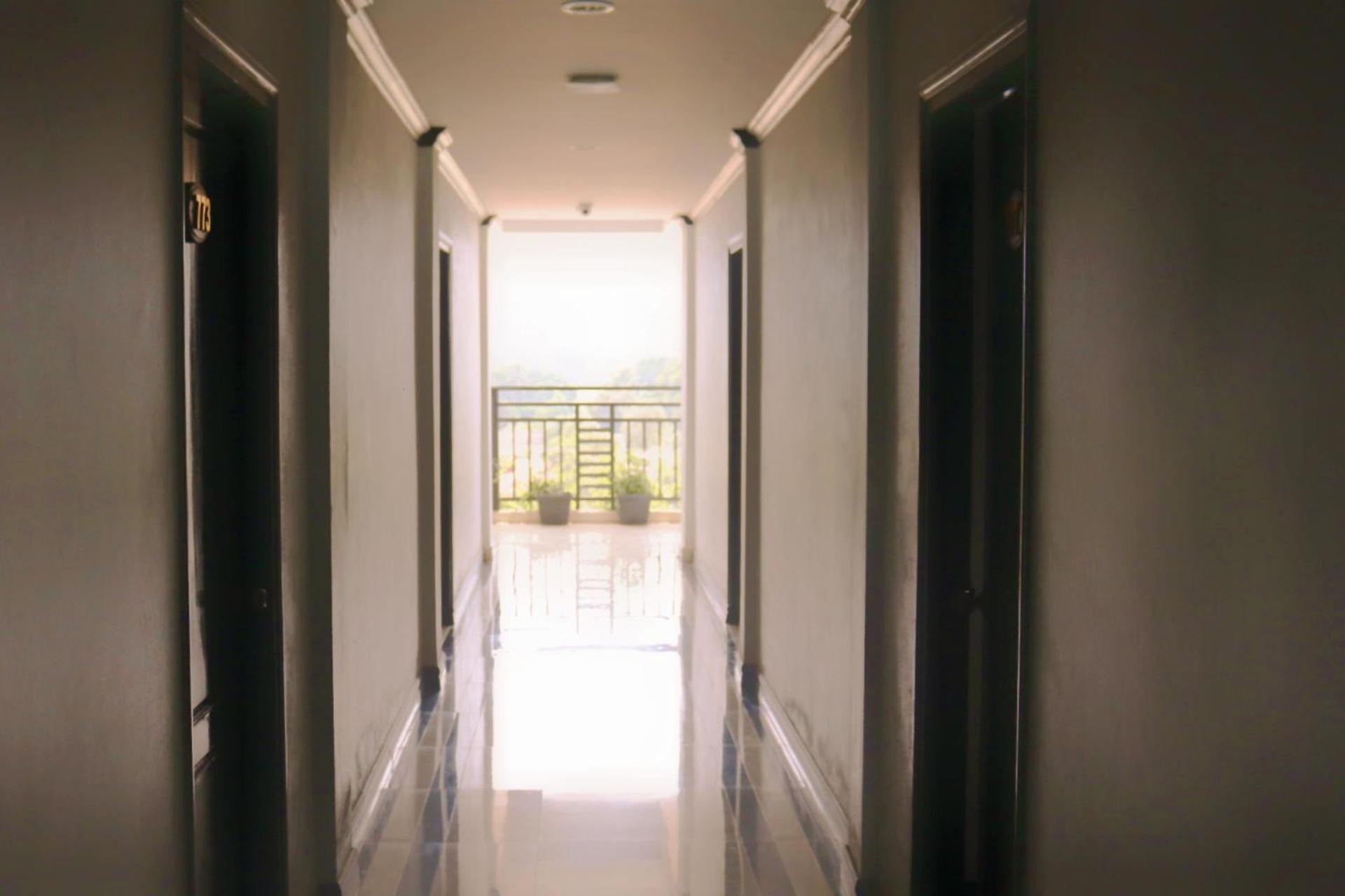 Vang Vieng Consiana Hotel 外观 照片