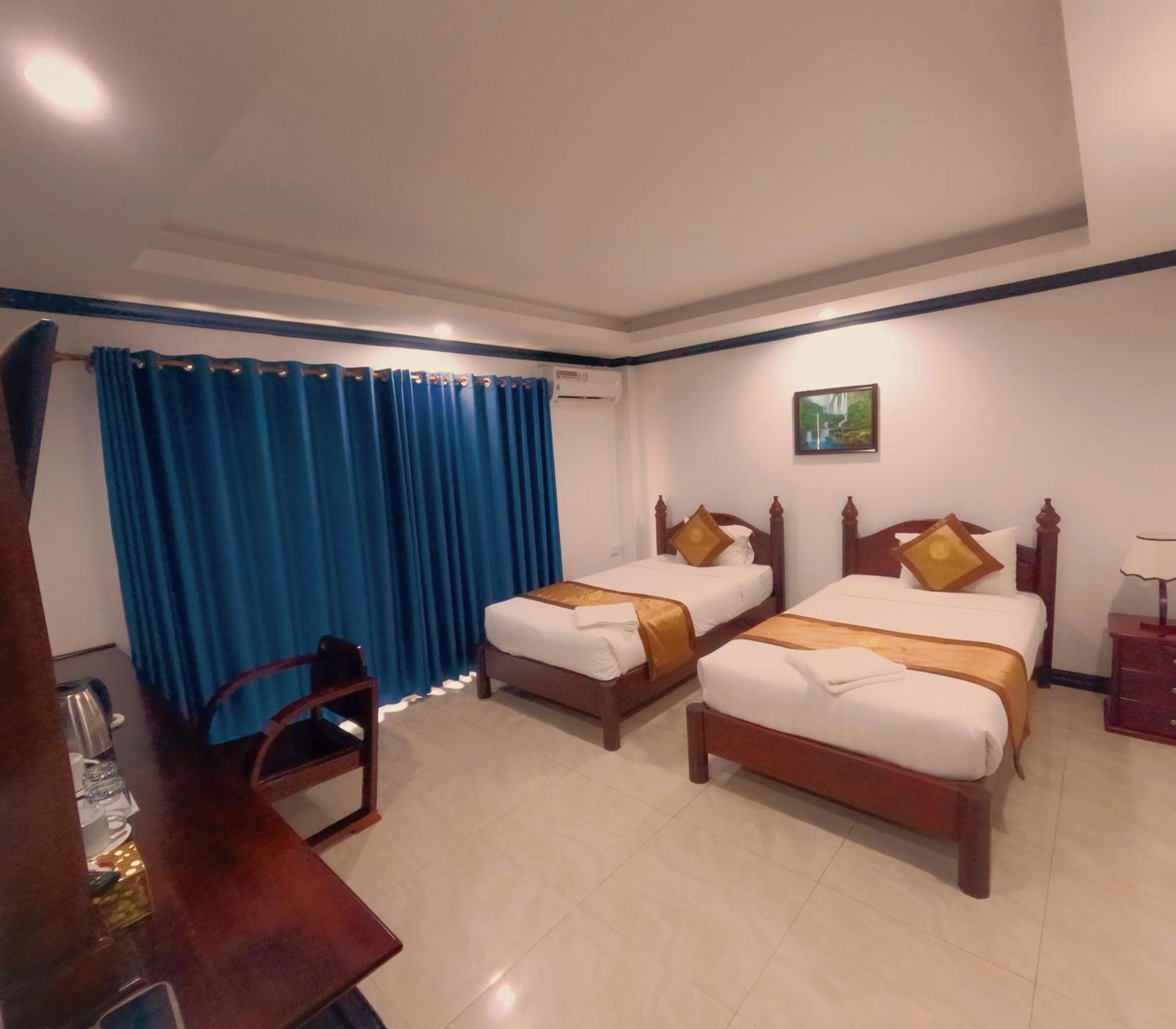 Vang Vieng Consiana Hotel 外观 照片
