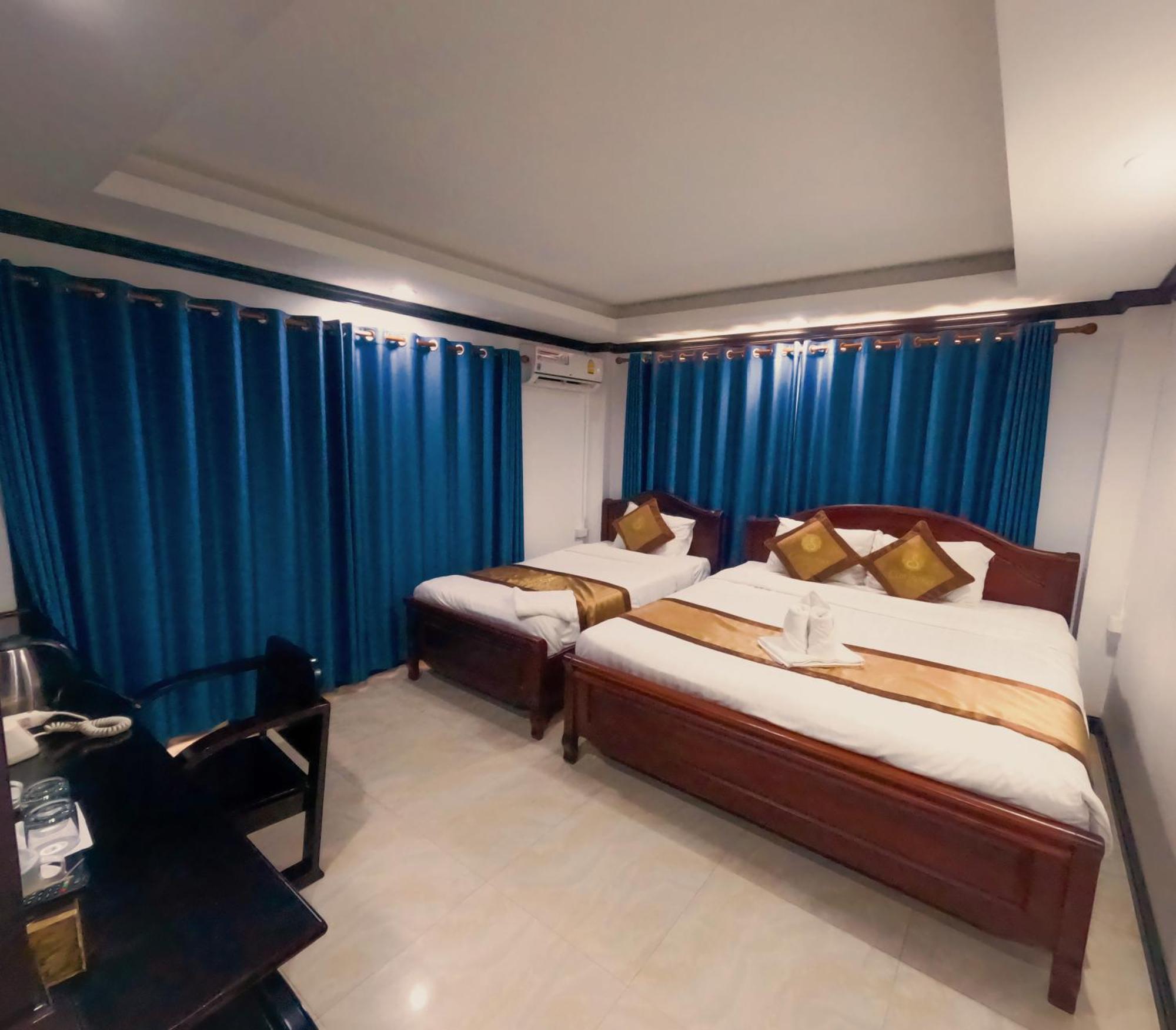 Vang Vieng Consiana Hotel 外观 照片